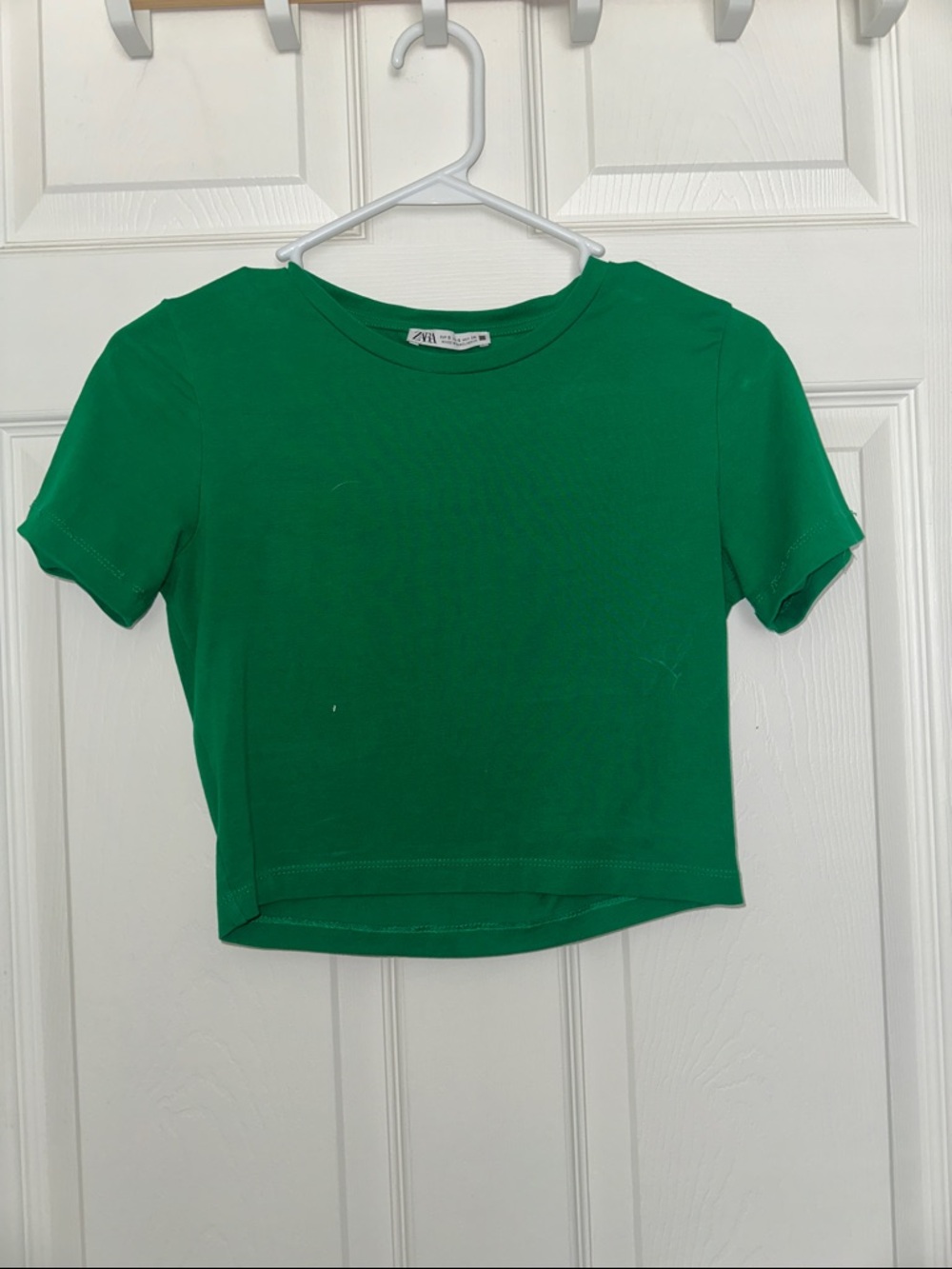 Zara Green Short-Sleeve Crewneck Crop Tee